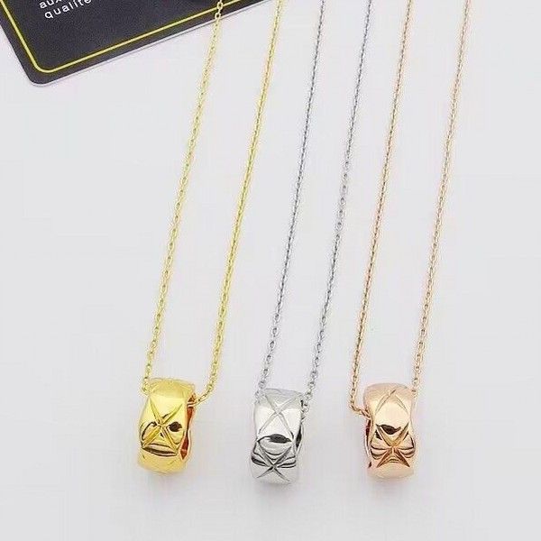 luxury original designer grid ring pendant necklace elegant love 18k gold silver rose 316l stainless steel c logo engrave circle chain fashi
luxury original designer grid ring pendant necklace elegant love 18k gold silver rose 316l stainless steel c logo engrave circle chain fashi