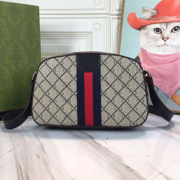 classic brand luxury quality designer duffle bag men women outdoor weekend bag purse single shoulder slant leather bags
classic brand luxury quality designer duffle bag men women outdoor weekend bag purse single shoulder slant leather bags