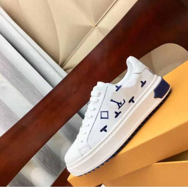 2023 designers casual shoes women travel leather lace-up sneaker 100% cowhide fashion lady flat designer running trainers letters shoe platf
2023 designers casual shoes women travel leather lace-up sneaker 100% cowhide fashion lady flat designer running trainers letters shoe platf