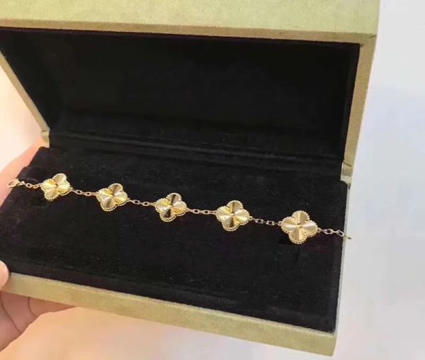 bracelets designer van clover bracelet designer charm bracelets for women 18k gold white red blue mother of pearl link 4 leaf 5 dha5, Golden;silver
bracelets designer van clover bracelet designer charm bracelets for women 18k gold white red blue mother of pearl link 4 leaf 5 dha5, Golden;silver