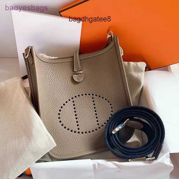 designer bag 2023 evelynbag h tote family mini crossbody layer cowhide litchi pattern bucket bags women's 437z with logo hv9q
designer bag 2023 evelynbag h tote family mini crossbody layer cowhide litchi pattern bucket bags women's 437z with logo hv9q