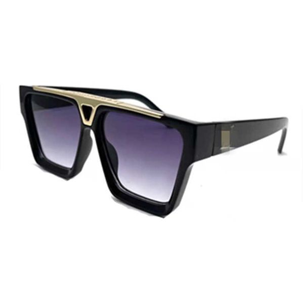 2021 new personalized sunglasses men's and women's fashion metal accessories rimmed sunglasses, White;black
2021 new personalized sunglasses men's and women's fashion metal accessories rimmed sunglasses, White;black
