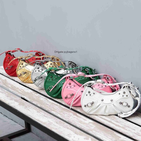 agci designer handbag evening balense ga premium dumpling bun personalized genuine leather women's bag classic one shoulder crossbody h
agci designer handbag evening balense ga premium dumpling bun personalized genuine leather women's bag classic one shoulder crossbody h