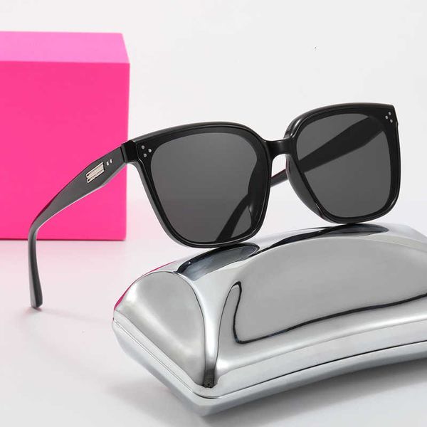 sunglasses fashion designer goggle beach sun glasses for man woman eyeglasses new ins men's gm anti ultraviolet sunscreen women's, White;black
sunglasses fashion designer goggle beach sun glasses for man woman eyeglasses new ins men's gm anti ultraviolet sunscreen women's, White;black