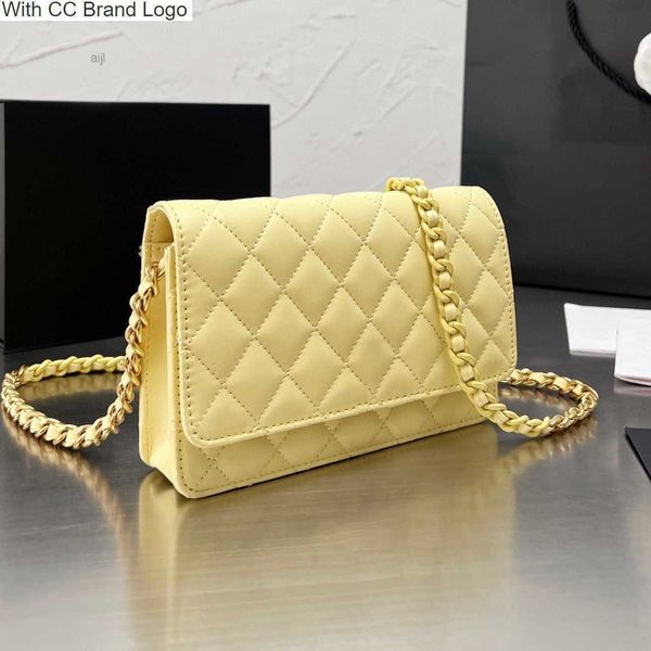 cc brand cross body 23 early spring lambskin quilted woc bags colorful chain classic matelasse gold hardware crossbody purse women mini luxu
cc brand cross body 23 early spring lambskin quilted woc bags colorful chain classic matelasse gold hardware crossbody purse women mini luxu