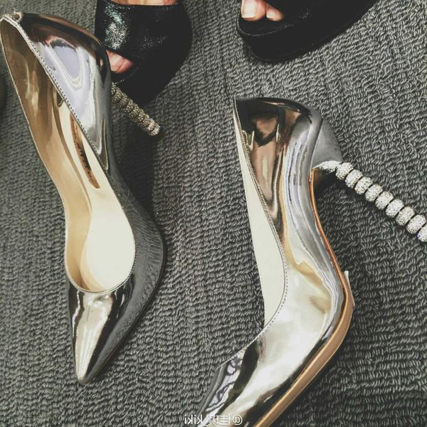 sophia webster 2023 ladies pillage pointed beads diamond shoes high heels rhinestone ornaments silver pumps dress shoes 001, Black
sophia webster 2023 ladies pillage pointed beads diamond shoes high heels rhinestone ornaments silver pumps dress shoes 001, Black