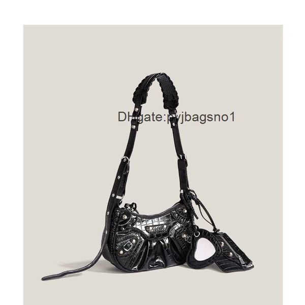 agci designer handbag evening balense ga underarm bag for women's casual one shoulder crossbody bag niche pleated rivet tassel motorcyc
agci designer handbag evening balense ga underarm bag for women's casual one shoulder crossbody bag niche pleated rivet tassel motorcyc
