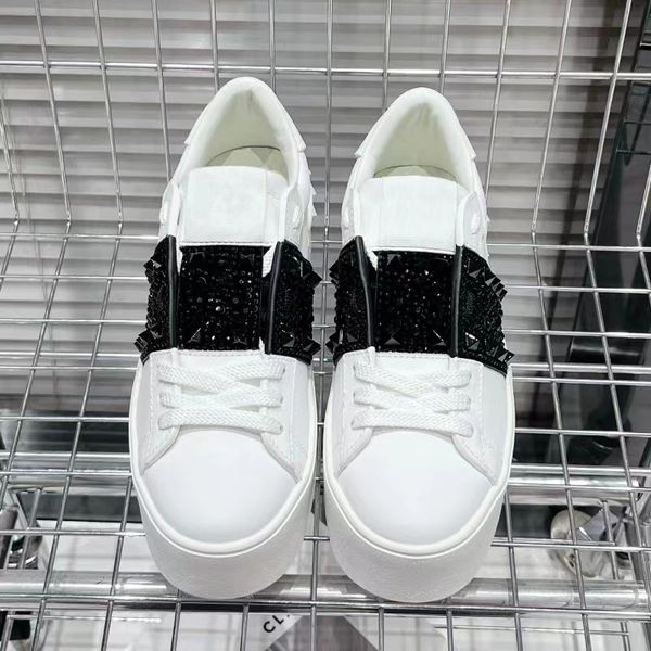 casual shoes designer shoes women travel lace-up sneaker fashion increase the thick bottom high-heeled shoes decorative diamond sneaker girl
casual shoes designer shoes women travel lace-up sneaker fashion increase the thick bottom high-heeled shoes decorative diamond sneaker girl