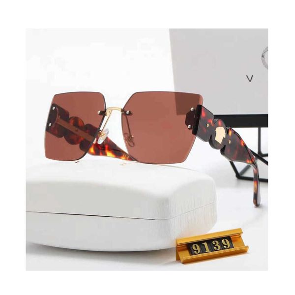 designer versage sunglasses cycle luxurious fashion sports polarize square sunglass for mens womans vintage baseball new driving rimless tea, White;black
designer versage sunglasses cycle luxurious fashion sports polarize square sunglass for mens womans vintage baseball new driving rimless tea, White;black