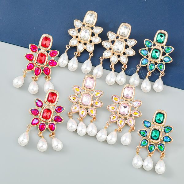 fashion metal rhinestone imitation pearl geometric earrings women exaggerated pop dangle earrings banquet jewelry accessories, Silver
fashion metal rhinestone imitation pearl geometric earrings women exaggerated pop dangle earrings banquet jewelry accessories, Silver