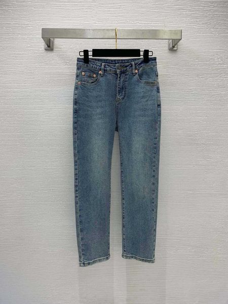 23ss womens pants denim jeans designer women jeans new denim stretch fabric g letter pocket straight cropped jeans women clothes, Blue
23ss womens pants denim jeans designer women jeans new denim stretch fabric g letter pocket straight cropped jeans women clothes, Blue