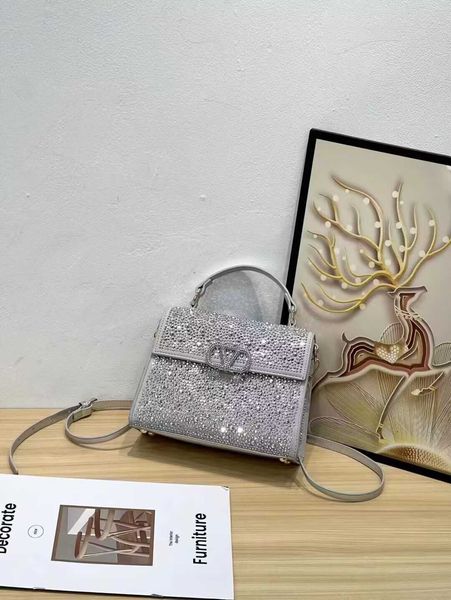 mini valentino diamond bag diamond handbag bnrd flipped one shoulder crossbody chain women's bag small square bag
mini valentino diamond bag diamond handbag bnrd flipped one shoulder crossbody chain women's bag small square bag