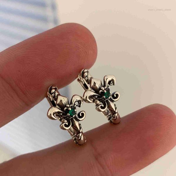 ch earrings s925 chromes sterling silver keke iris emerald zircon ear buckle for women 2022 new fashion luxury 18, Golden
ch earrings s925 chromes sterling silver keke iris emerald zircon ear buckle for women 2022 new fashion luxury 18, Golden