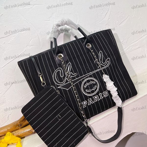 23p designer ladies beach bag oversized shopping bag embroidered canvas bag handle tote matelasse chain shoulder bag crossbody bags travel b
23p designer ladies beach bag oversized shopping bag embroidered canvas bag handle tote matelasse chain shoulder bag crossbody bags travel b