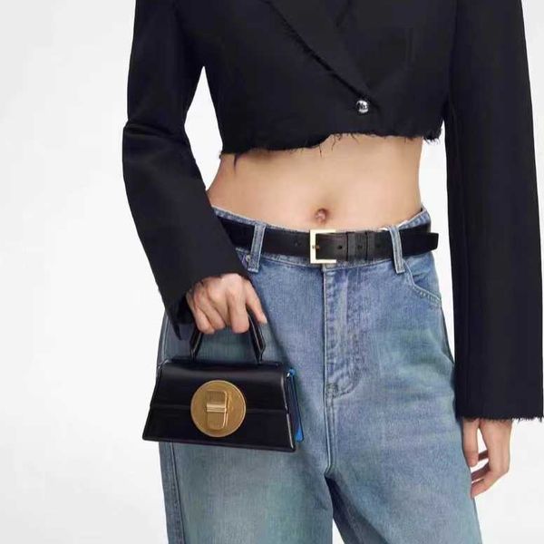 peco drink can series 2023 new small hand chain single shoulder cross body small square bag
peco drink can series 2023 new small hand chain single shoulder cross body small square bag