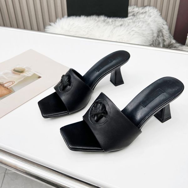 2023 fashion leisure sandals medusa luxury designer sandal classic slide women's high-heeled sandals fl03, Black
2023 fashion leisure sandals medusa luxury designer sandal classic slide women's high-heeled sandals fl03, Black