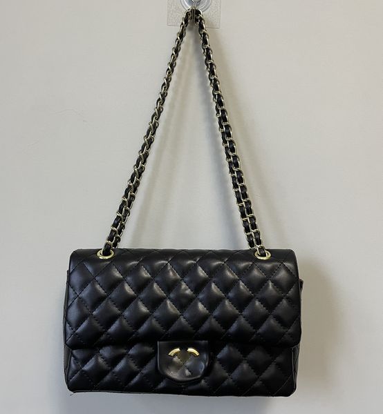 channel cf designer shoulder bag luxurys handbags women handbags totes clutch flap handbag classic fashion crossbody shoulder wallet purses
channel cf designer shoulder bag luxurys handbags women handbags totes clutch flap handbag classic fashion crossbody shoulder wallet purses