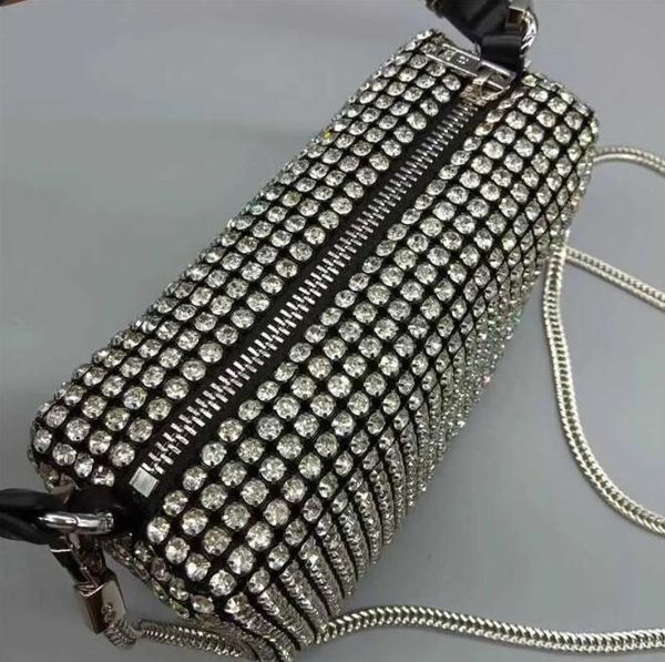 popular fashion high end noble wallet handbag full rhinestone women's handbag fashion flip shiny crystal handbag women's small wal
popular fashion high end noble wallet handbag full rhinestone women's handbag fashion flip shiny crystal handbag women's small wal