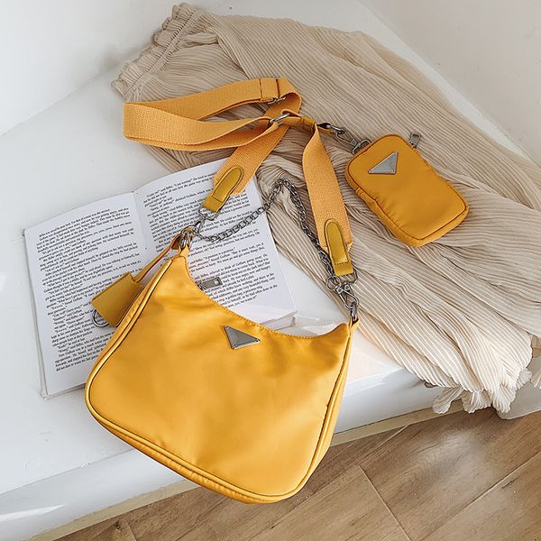 designer women s bag three-in-one one shoulder crossbody bag white strap multi functional
designer women s bag three-in-one one shoulder crossbody bag white strap multi functional