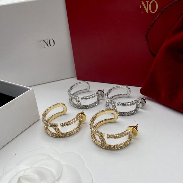 2023 earrings designer for women stud luxury gold heart shape pearl crystal gold double v letter 925s silver jewelry classic-35
2023 earrings designer for women stud luxury gold heart shape pearl crystal gold double v letter 925s silver jewelry classic-35
