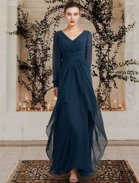 a-line mother of the bride dress 2023 elegant v neck floor length chiffon long sleeve with ruched ruffles groom party gown for wedding plus, Black;red
a-line mother of the bride dress 2023 elegant v neck floor length chiffon long sleeve with ruched ruffles groom party gown for wedding plus, Black;red