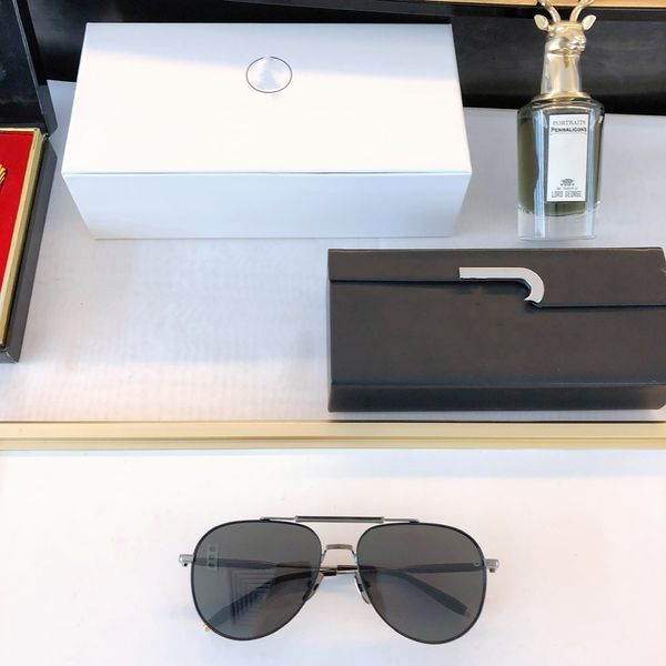 round metal sunglasses platform uv400 flat flash sunglasses for women men retro retro brand design sunglasses, White;black
round metal sunglasses platform uv400 flat flash sunglasses for women men retro retro brand design sunglasses, White;black