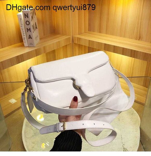 pillow tabby shoulder bag women pure color bacchus bags hardware cloudy women handbags supper soft real leather bag
pillow tabby shoulder bag women pure color bacchus bags hardware cloudy women handbags supper soft real leather bag