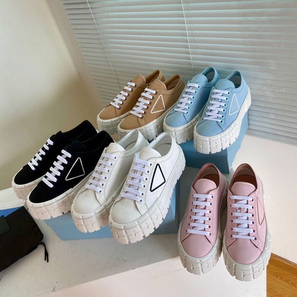 2023 triangle buckle p women shoes designer sneakers lnspired by motorcycle wheels nylon gabardine sneaker thick bottom platforms canvas lea
2023 triangle buckle p women shoes designer sneakers lnspired by motorcycle wheels nylon gabardine sneaker thick bottom platforms canvas lea