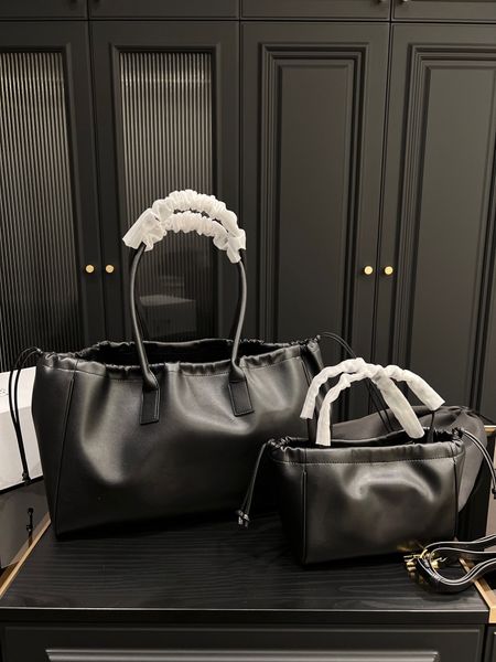 classic design women's pillow shoulder bag tote designer fashion leather crossbody bag
classic design women's pillow shoulder bag tote designer fashion leather crossbody bag