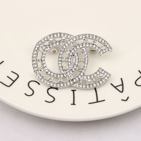 20style luxury women men designer brand letter brooches 18k gold plated pearl letters brooch charm marry christmas gift jewelry accessory, Gray
20style luxury women men designer brand letter brooches 18k gold plated pearl letters brooch charm marry christmas gift jewelry accessory, Gray