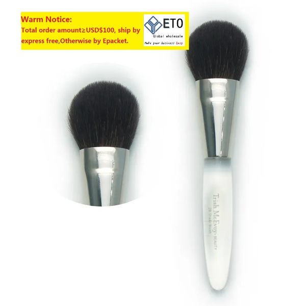 trish mcevoy 2b blush dry powder brush wool animal makeup 
trish mcevoy 2b blush dry powder brush wool animal makeup