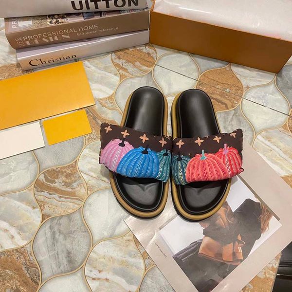 women designer slippers transparent pvc jelly lady letter printed luxury summer sandals comfortable flip flops size 35-42 hf53, Black
women designer slippers transparent pvc jelly lady letter printed luxury summer sandals comfortable flip flops size 35-42 hf53, Black