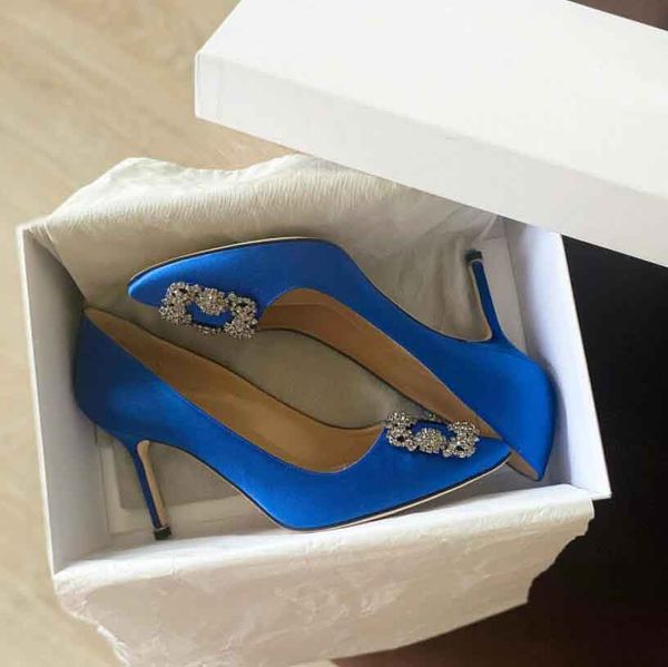 women designer dress shoes sandal pumps luxury sandals blue silk satin hangisi 70mm crystal buckle pumps lady's wedding party gift with, Black
women designer dress shoes sandal pumps luxury sandals blue silk satin hangisi 70mm crystal buckle pumps lady's wedding party gift with, Black
