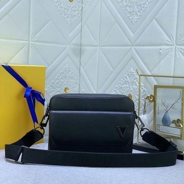 designer crossbody bag soft solid leather wallet fashion men's messenger bag trend men's shoulder leather messenger sports outdoor
designer crossbody bag soft solid leather wallet fashion men's messenger bag trend men's shoulder leather messenger sports outdoor