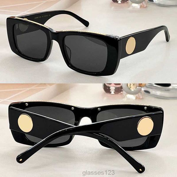 crystal incrusted metallic signature sunglasses oversized square shades engraved hinges men black fashion womens luxury flowers retro z2586, White;black
crystal incrusted metallic signature sunglasses oversized square shades engraved hinges men black fashion womens luxury flowers retro z2586, White;black