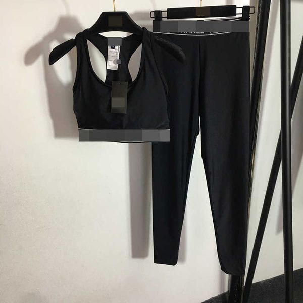 23ss women tracksuit yoga suit women designer clothes yoga exercise set letter ribbon waist tank tight leggings set women clothes, Gray
23ss women tracksuit yoga suit women designer clothes yoga exercise set letter ribbon waist tank tight leggings set women clothes, Gray