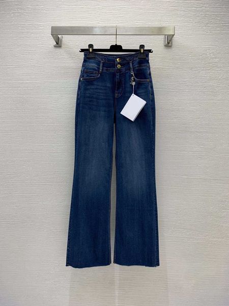 23ss womens pants denim jeans designer women jeans new waist letter logo printing high waist slim two button micro horn wide leg jeans trous, Blue
23ss womens pants denim jeans designer women jeans new waist letter logo printing high waist slim two button micro horn wide leg jeans trous, Blue
