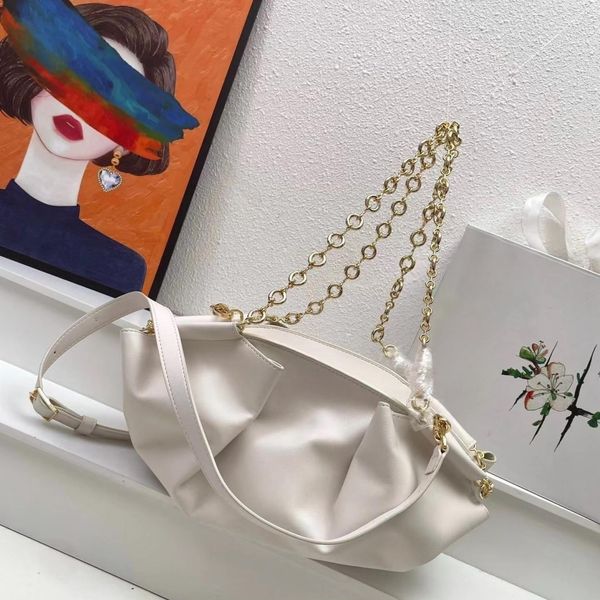shoulder messenger bagdesigner bag luxury bags lucky bag handbag bucket bag leather crossbody bag women dumplings
shoulder messenger bagdesigner bag luxury bags lucky bag handbag bucket bag leather crossbody bag women dumplings