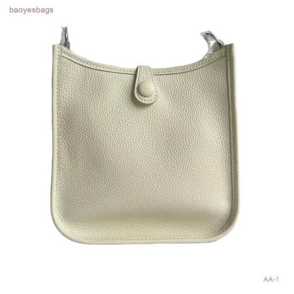 designer bag 2023 h evelynbag litchi bags tote cutie crossbody girl shoulder soft totes leather mini fashion pattern bucket women's d6a
designer bag 2023 h evelynbag litchi bags tote cutie crossbody girl shoulder soft totes leather mini fashion pattern bucket women's d6a