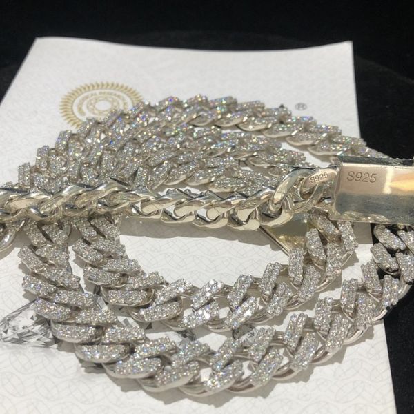 diamond passed tester 10mm 925 sterling silver moissanite cuban chain necklace bracelet for women/men nice gift
diamond passed tester 10mm 925 sterling silver moissanite cuban chain necklace bracelet for women/men nice gift