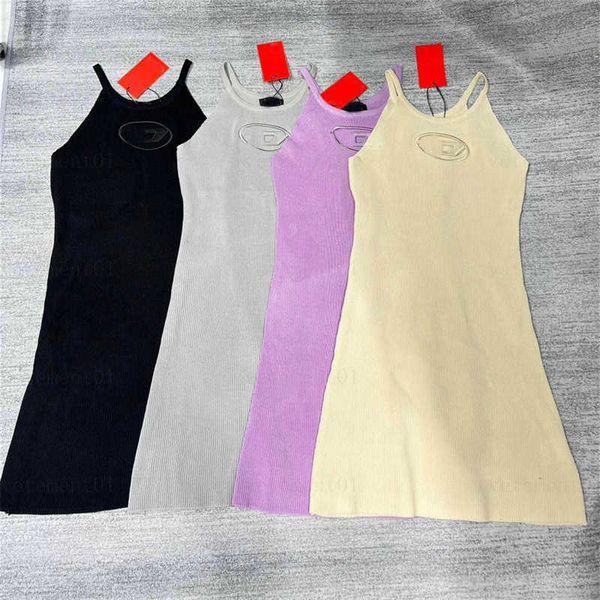 summer designers knit sling dress classic logo hollow out embroidered knitted neck undershirt dress 4 color s-l dresses for woman 0607, Black;gray
summer designers knit sling dress classic logo hollow out embroidered knitted neck undershirt dress 4 color s-l dresses for woman 0607, Black;gray