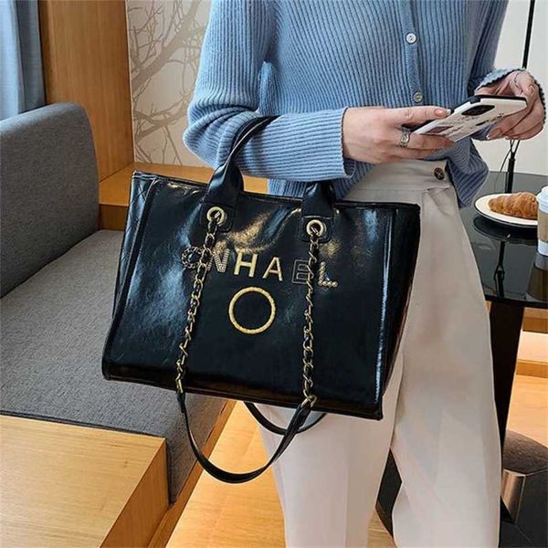 women's luxury handbags beach bags designers metal letter badge tote evening bag small body leather handbag large female chain wallet b
women's luxury handbags beach bags designers metal letter badge tote evening bag small body leather handbag large female chain wallet b