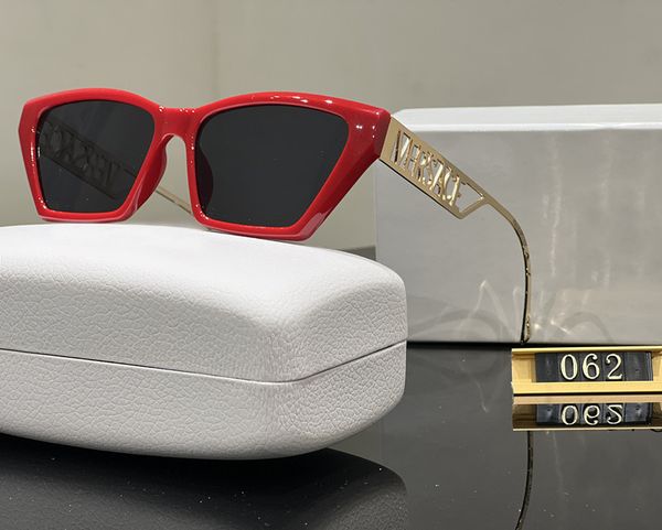 designer sunglasses women men sunglasses womens fashion outdoor uv400 traveling sun glasses classic eyewear goggles sports driving multiple, White;black
designer sunglasses women men sunglasses womens fashion outdoor uv400 traveling sun glasses classic eyewear goggles sports driving multiple, White;black