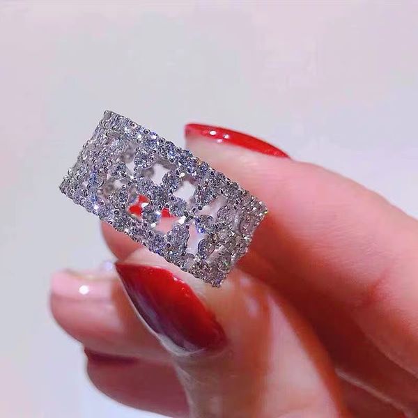 eternity flower zircon finger ring silver color party wedding band rings for women bridal promise engagement jewelry, Slivery;golden
eternity flower zircon finger ring silver color party wedding band rings for women bridal promise engagement jewelry, Slivery;golden