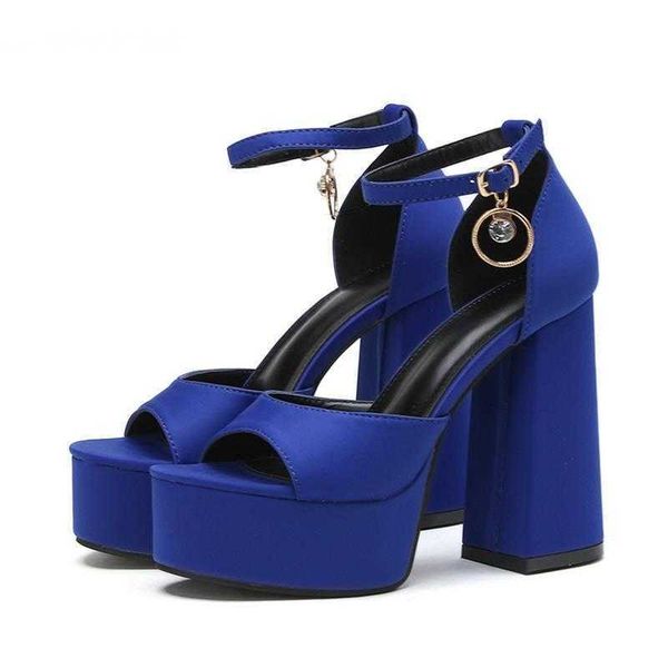 nxy sandals 2023 catwalk style buckle strap woman fashion platform chunky high heels nightclub party summer shoes 230511, Black
nxy sandals 2023 catwalk style buckle strap woman fashion platform chunky high heels nightclub party summer shoes 230511, Black