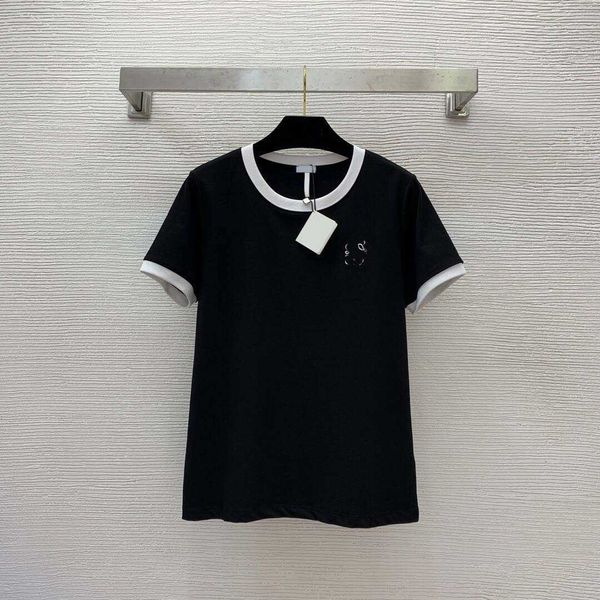 23ss womens t-shirt tee women designer clothes fashion breathable precision embroidery contrast color edge round neck short sleeve t-shirt w, White
23ss womens t-shirt tee women designer clothes fashion breathable precision embroidery contrast color edge round neck short sleeve t-shirt w, White