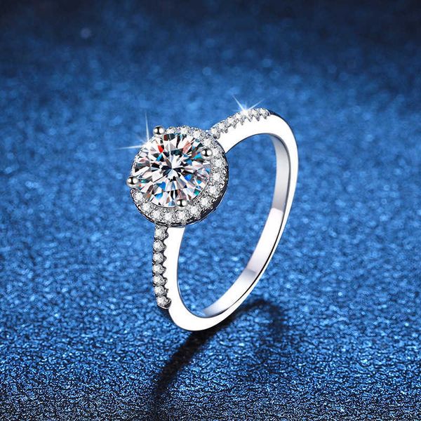 original boutique 925 sterling silver plated moissanite ring finger wind ka family's 1 claw round wrapped diamond
original boutique 925 sterling silver plated moissanite ring finger wind ka family's 1 claw round wrapped diamond