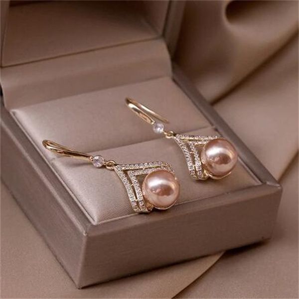 pearl dangle earrings women wedding party gifts korean style earring women pierced ears popular products gc2179, Golden
pearl dangle earrings women wedding party gifts korean style earring women pierced ears popular products gc2179, Golden