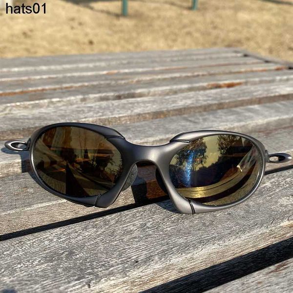fashion designer oakleiesl sun glasses romeo metal polarized metal frame riding glasses outdoor fishing mountaineering sunglasses, White;black
fashion designer oakleiesl sun glasses romeo metal polarized metal frame riding glasses outdoor fishing mountaineering sunglasses, White;black