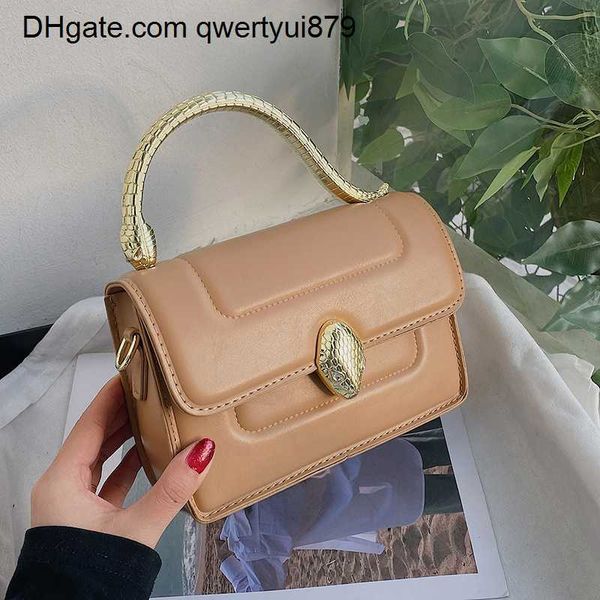 women's bv1gar1brand new grils handbag texture fashion simple one-shoulder bags western style metal portable snake head small square ba
women's bv1gar1brand new grils handbag texture fashion simple one-shoulder bags western style metal portable snake head small square ba